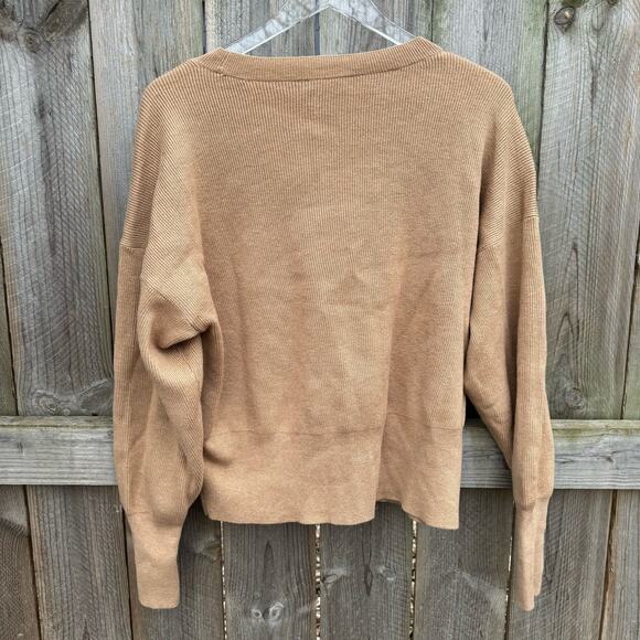 J. Crew Sweater Crew Neck Pullover Long Balloon Sleeve Tan Size Medium Classic - Picture 2 of 9